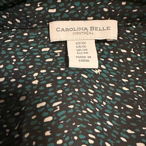 Carolina Belle 1X Popover Long Sleeve Top Black, Green, White - Picture 3 of 3